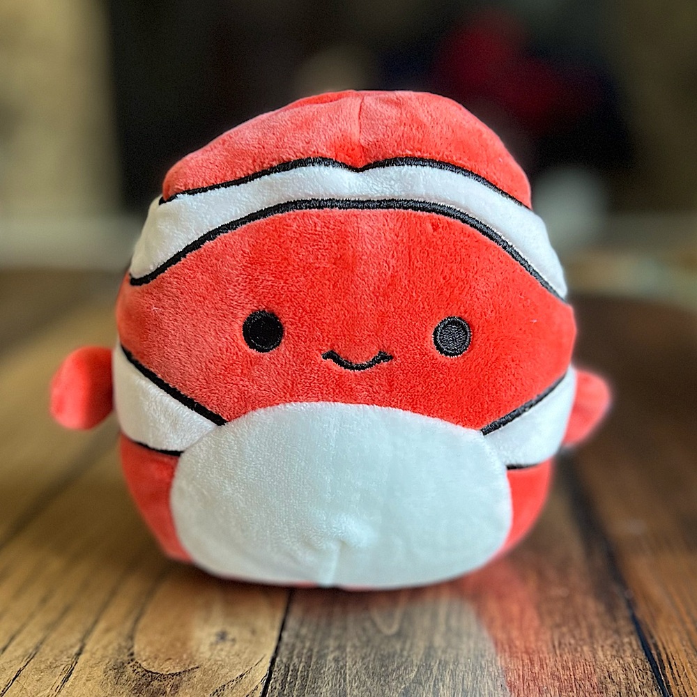 SQUISHMALLOW • Ricky the Clownfish 5.5” mini plush ocean marine animal